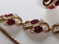 Alfred Philippe Trifari 1940’s Pat Pending Ruby & Clear 3 Piece Necklace Set