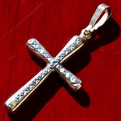 14k multi tone gold pendant 1.35″ diamond cut cross charm vintage 0.70gr N3392