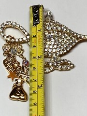 Kirks Folly MAKE A WISH MAGIC LAMP Brooch Rhinestone Charms Gold Tone 3.25″