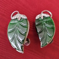 RARE Solid 14k White Gold Carved Spinach Green Jade Large Vintage Earrings