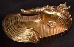 VTG King Tutankhamun Pendant Metropolitan Museum of Art Gold Tone Tut 1976 Egypt
