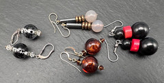 LOT OF 14 PAIRS OF ASSORTED VINTAGE BEADED DANGLE EARRINGS B160