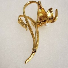 Vintage Midcentry Long Stem Goldtone Faux-Pearl Flower Brooch Pin, Secure Clasp