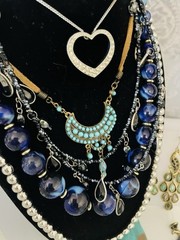 Jewelry addicts! Vintage Estate Costume AVON MONET 925 SOUTHWESTERN 89pc Lot