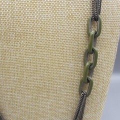 Kenneth Cole Necklace Green Enameled Links Gunmetal Tone Chains Opera 36 Inch