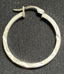 Vintage Sterling Silver 1″ Hoop Earrings Diamont Cut Texture Signed FAS 925
