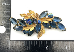 Simulated Sapphire Navette Rhinestone Brooch Gold Tone 3″ Vintage