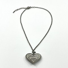 Vintage Silver Tone Filigree Triple Heart Pendant Necklace Clear Rhinestone Y2K