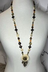 Carved Lucite Tribal Pendant Glass Lucite Resin Beaded Necklace No Brand