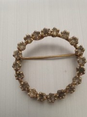 Pin/Brooch 1/20th 12K gold Filled 20 unk stones cond c pics
