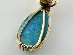 Vintage Handmade Gold Fill Wire Wrapped Boulder Opal Pendant 2.6g Weight 1.25 In