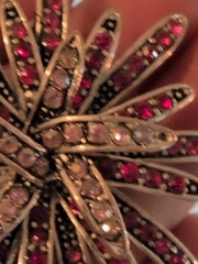 Brooch Red Pink Rhinestones Starburst Pattern