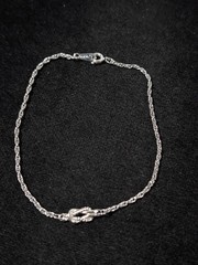 Vintage Avon Infinity Love Knot Rope Bracelet Anklet 8.5 in Silver Tone