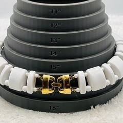 Vintage Monet Necklace Chunky White Lucite Choker 16″