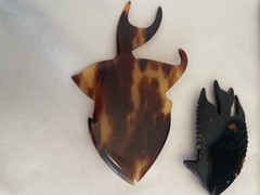Vintage Celluloid Tortoise Brown Shell Hand Carved Fish Brooch Pins Freshwater
