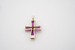 Vintage 10k Yellow Gold Ruby Cross Pendant. (4) Tapered Baguettes