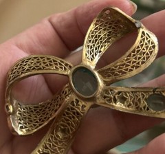 Vintage 1940s Rhinestone Bow Enamel Flawed No Clasp Turquoise Unsigned