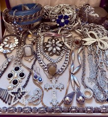 Vintage Estate Costume Jewelry Lot! MONET, NAPIER and more!