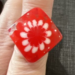 Lucite Plastic Ring Size 8 Red