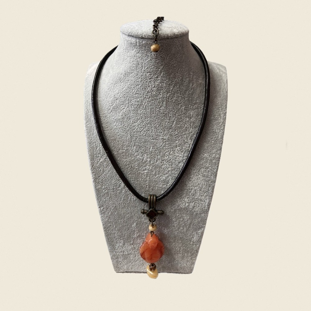 Vintage Chico’s Stone Buddha Pendant Necklace Leather Cord