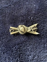 Vintage German Silver Tone Ski Poles Hat Souvenir Travel Pin Brooch West Germany