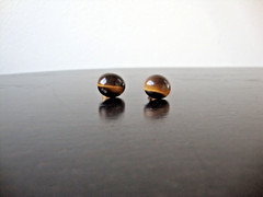 VINTAGE 1970s HANDMADE TIGER’S EYE CABOCHON YELLOW GOLD PLATED STUD EARRINGS