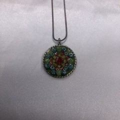 Vintage 70’s Shabby Chic Groovy 3D Flower Lacquered Pendant Necklace