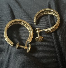 Vtg Signed JMS 1/20th 12K Gold Filled Hoop Earrings Screw Back Filigree STUNNING
