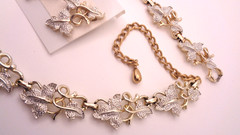Vintage Signed Sarah Coventry Ivy Leaf Necklace Bracelet and Clip Earring Set