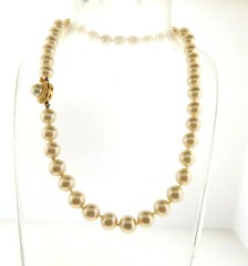 Vintage Signed Majorica Pearl Necklace 9 mm 15 in