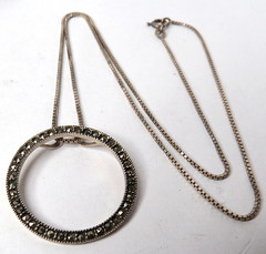 VTG 925 STERLING SILVER MARCASITE NECKLACE CHAIN 20″ & 30MM DIAMETER PEDANT