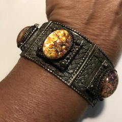 Vintage Large Art Glass Cabochon Braided Sterling Silver Bracelet Faux Fire Opal
