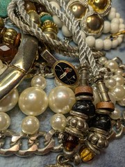Lovely Vintage Jewelry Lot~ 1 Lb 14 oz See Photos!