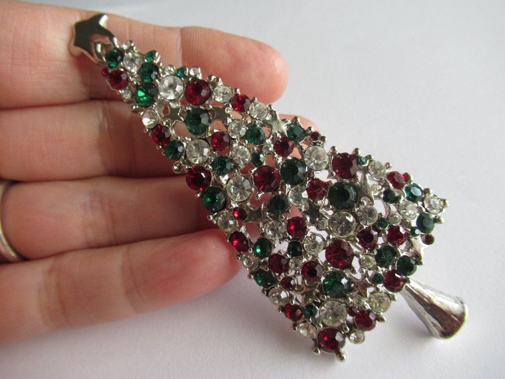 Vintage Rhinestone Christmas Tree brooch pin Large