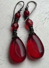 Vintage Red Glass Teardrop Cabochon & Faceted Dangle Drop Pierced Earrings