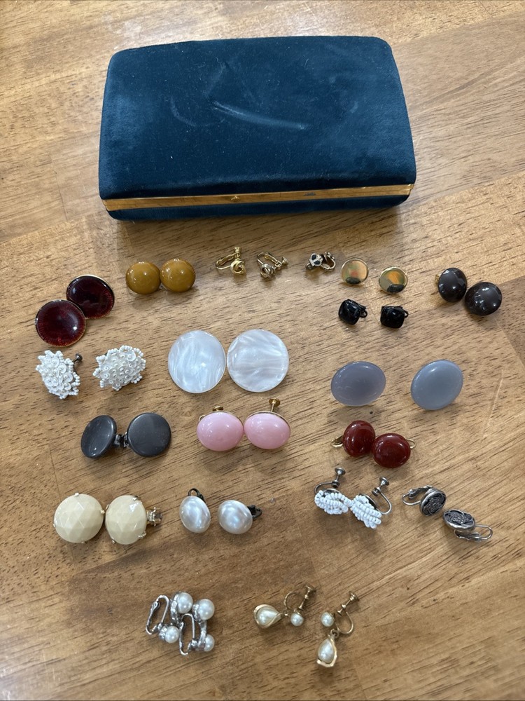 Lot 19 Pair VTG Clip On & Twist Back Earrings Beaded Pearl Retro Mod W/ Box