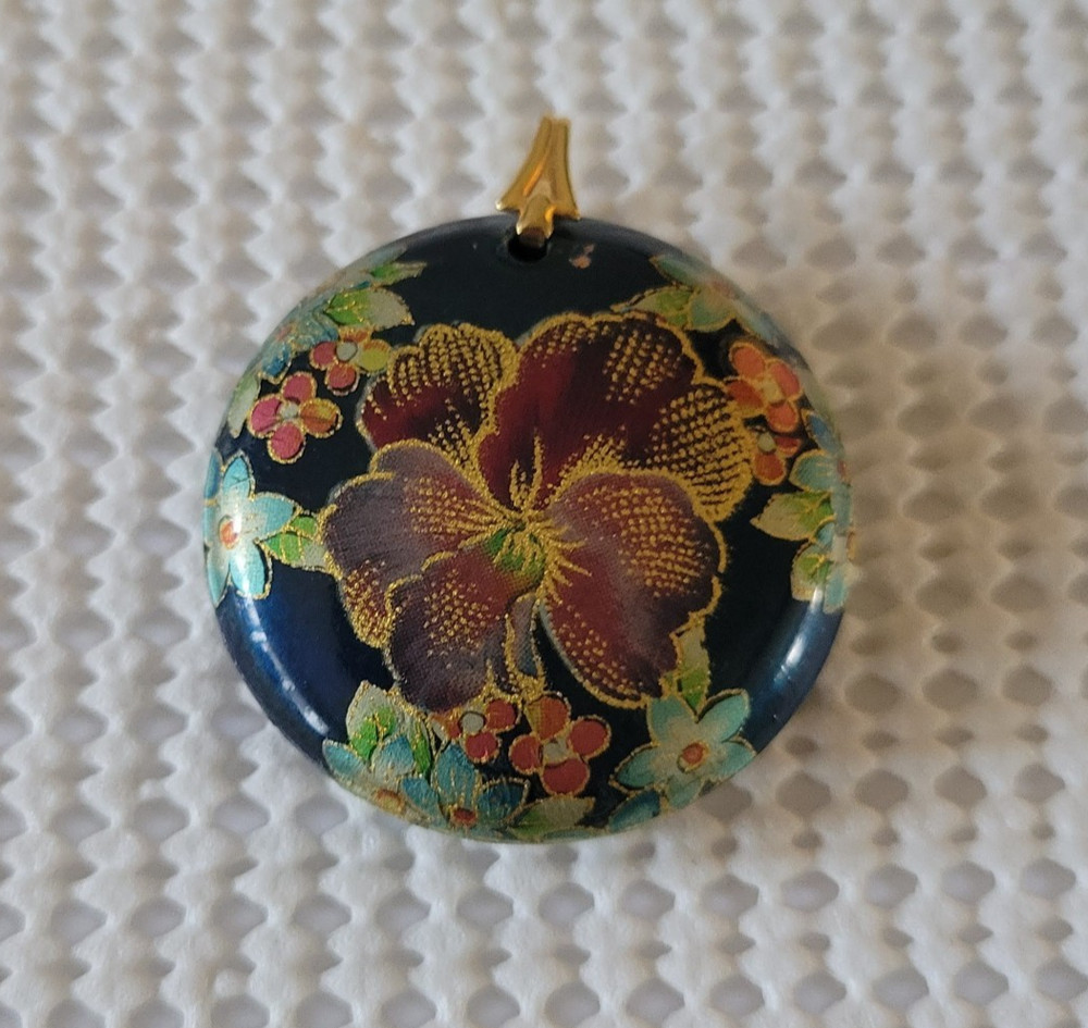 Cloisonne Elegant Vintage Style Dark Blue Floral Pendant with Gold Accents