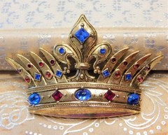 Vintage WONDERS 2004 Masters of Florence Medici Rhinestone Crown Pin ~ Estate