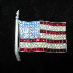 Antique Charm Brooch Pin Iconic Willard’s Spirit of ’76 Patriotic American Flag