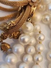 Unsigned Miriam Haskell Vintage 4 Strand Faux Pearl Necklace Gold Mesh Bow Flaws
