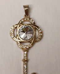 Crystal Key Pendant – Symbol of Good Luck and New Beginnings Beautiful Jewelry