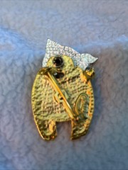 RARE Vintage Tona Signed Articulated Pig Brooch Jonette Jewelry (JJ)Mold Variant