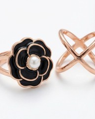 5 Pcs Women’s Scarf Ring Clip Set Gold Pearl Silk Scarf Holder Buckle