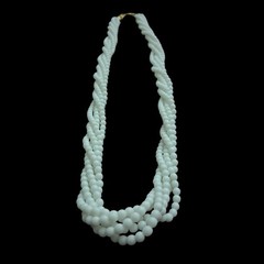 Vintage Signed NAPIER 5 Strand Multistrand White Small Bead Necklace 23″ Fashion