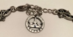 Crown Trifari Antique Silver Tone Marcasite Dainty Leaf Petal Chain 16″ Necklace