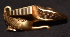VTG King Tutankhamun Pendant Metropolitan Museum of Art Gold Tone Tut 1976 Egypt