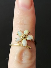14K YELLOW GOLD OPAL AND DIAMOND RING SIZE 7, 3.1g