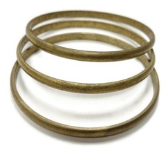 3 VINTAGE PATINA AGED SOLID BRASS 5mm. WIDE SMOOTH BANGLE BRACELETS W871