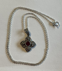 Dainty Silver Necklace Small Red Sterling 925 Flower Vintage Pendant 17.75″ D409