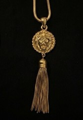 Vintage Anne Klein Lion Head Medallion Tassel Necklace